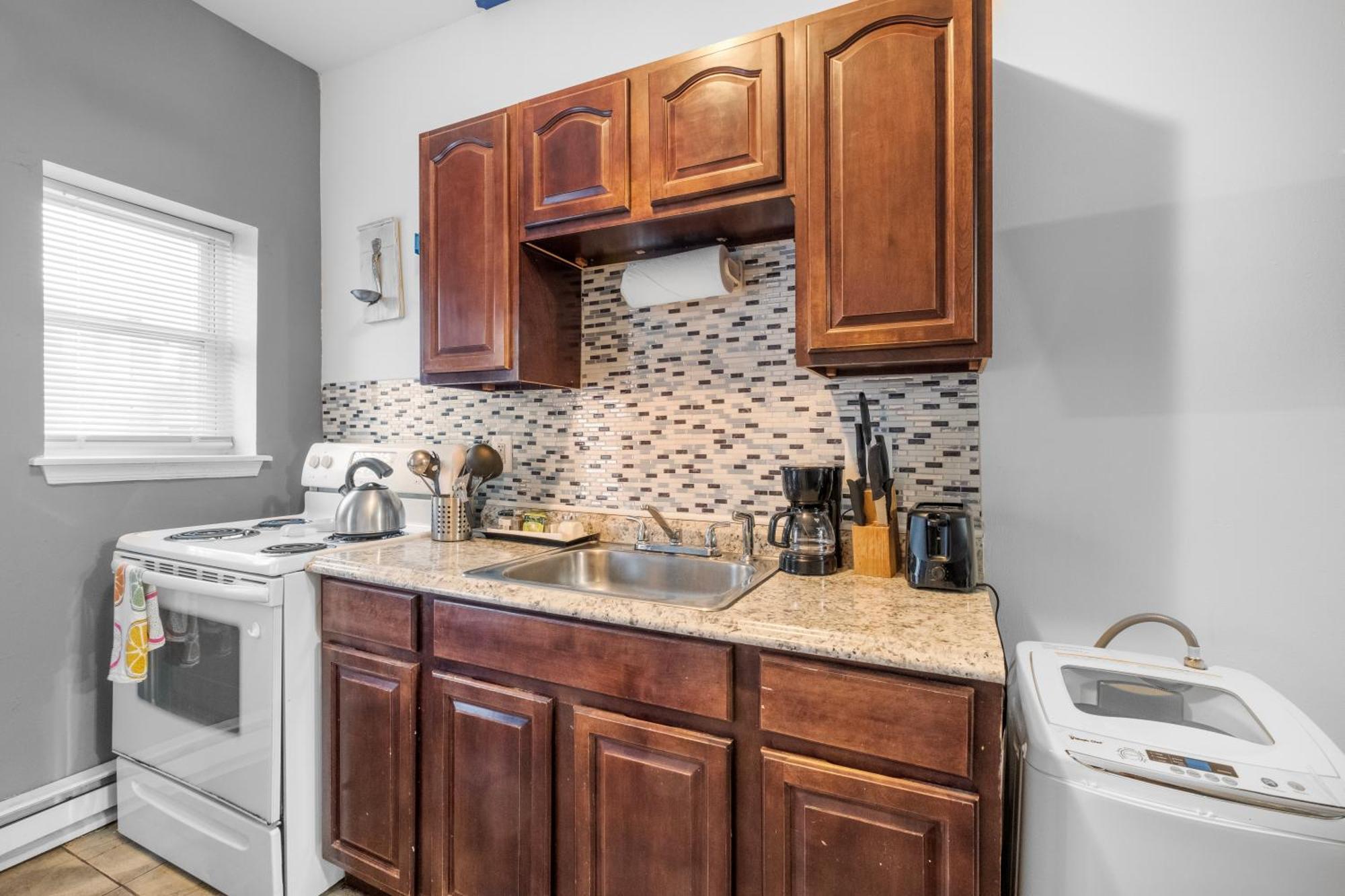 Modern 2br 10 Mins To Metro *
